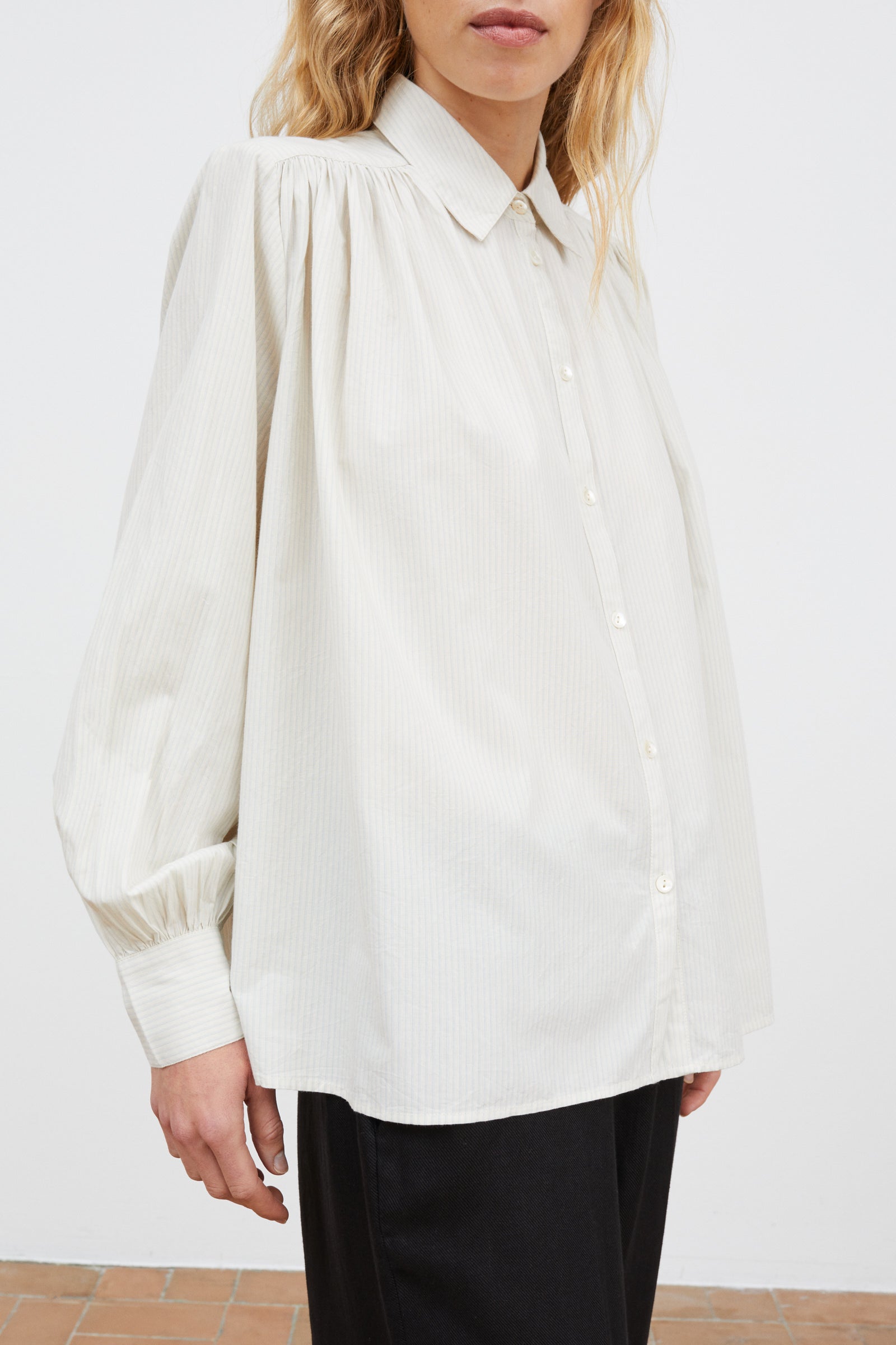 Skall Studio Louise shirt Shirt Light blue/White stripe